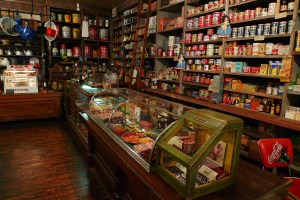 Brookshires store shelves