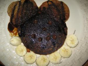 Garnished with bananas.